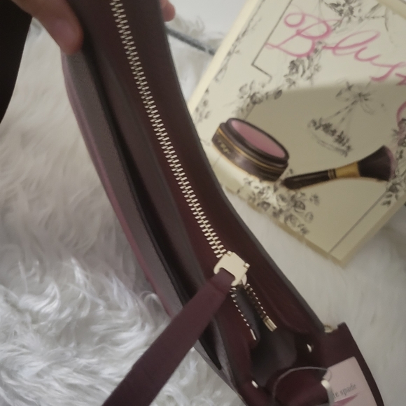 Kate spade hangbag with wallet - Picture 6 of 8